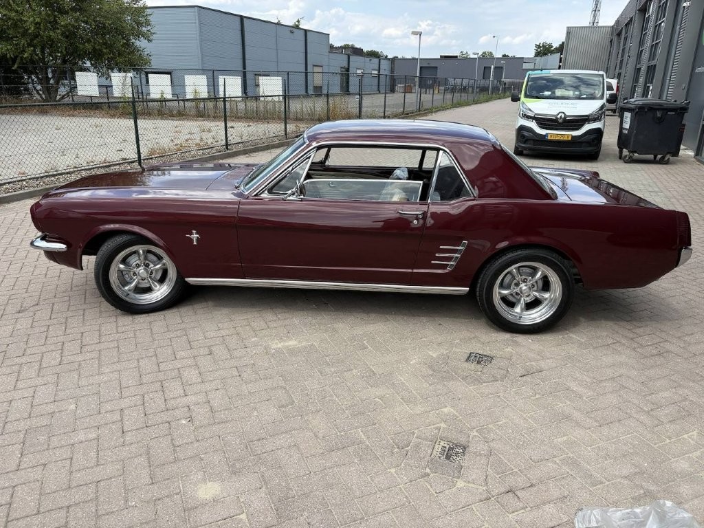 Mustang Coupe C-Code