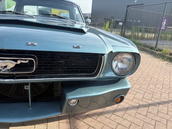 Mustang Coupe A-Code media 12