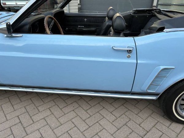 Mustang GT convertible M-Code media 13