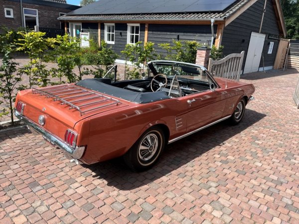 Mustang Convertible T-Code media 6