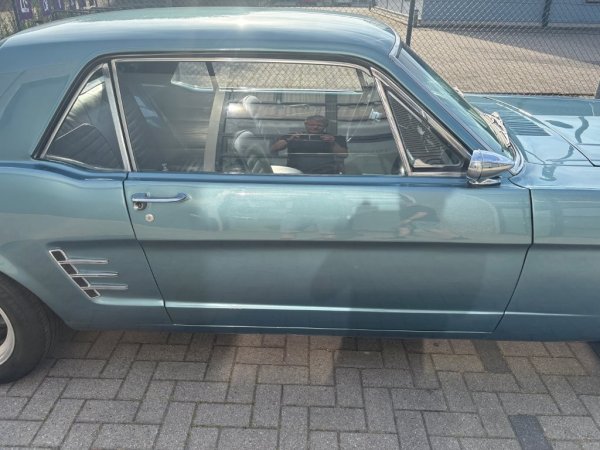 Mustang Coupe A-Code media 19