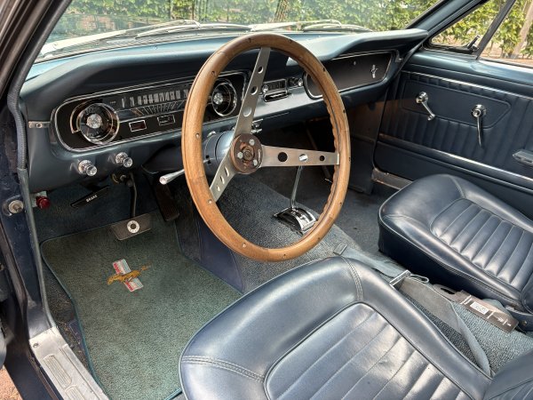 Mustang Fastback C-Code media 7